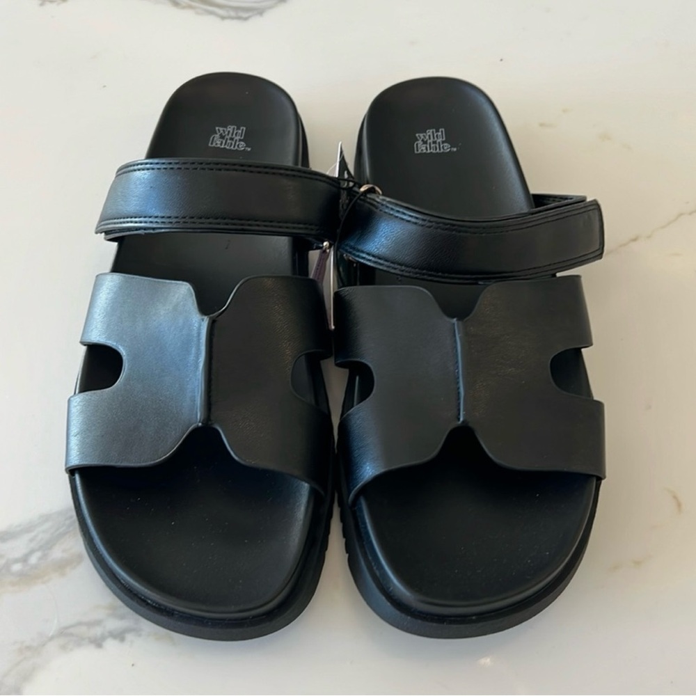Wild Fable Black Slide Sandals